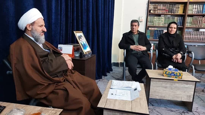 دیدار ریاست بیمارستان برکت شهید ستاری با امام جمعه محترم شهرستان قرچک